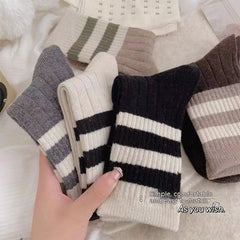 Spring And Autumn All-match Stripes Sports College Style Stockings - Fashionner