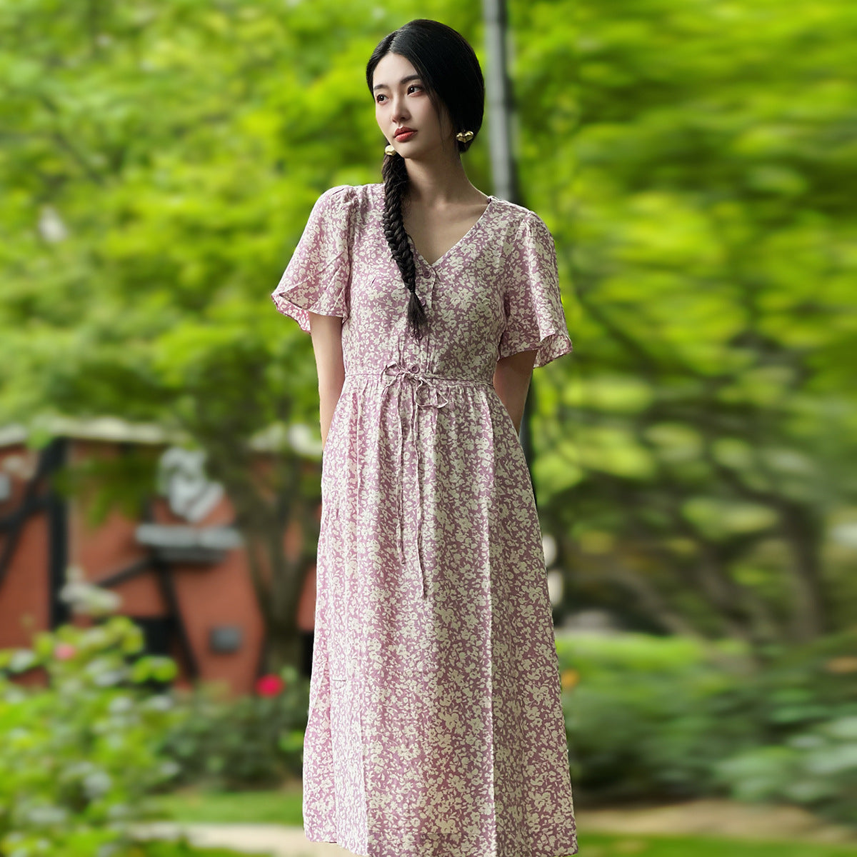 Spring And Summer New Lotus Leaf Sleeve V-neck Long Dress French Waist Floral Skirt